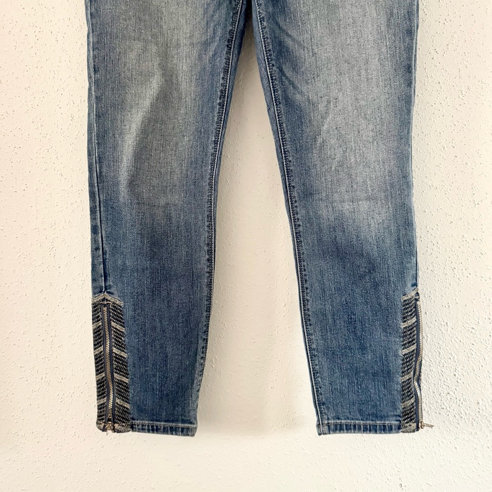 WHBM Skimmer Zipper Ankle Denim Medium Wash Skinny Jeans Embroidered Women's 8 P - Picture 4 of 9